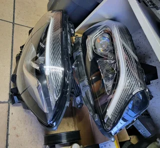 MERCEDES BENZ A-CLASS W176 FACE-LIFT XENON HEADLIGHTS AVAILABLE