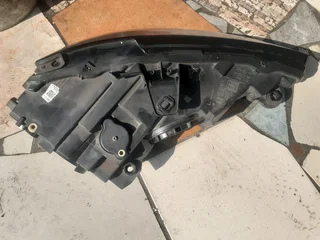 AUDI A3 2017 XENON HEADLIGHT AVAILABLE