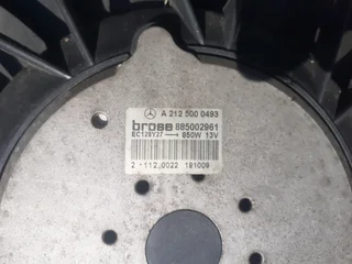 MERCEDES BENZ E-CLASS W211 W212 4.70 PETROL 2007-2012 S-CLASS W221 S450 GL 350 SL R231 RADIATOR FANS