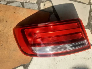 AUDI A4 B9 SEDAN/SALOON 2015-2018 MODELS REAR LEFT SIDE TAILLIGHT 8W5945069 8W5945070 A AVAILABLE