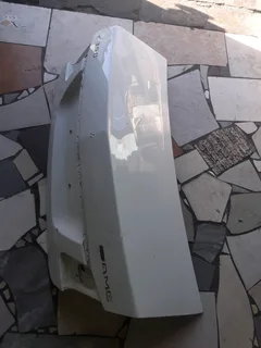 MERCEDES BENZ E-CLASS W212 E250-E550 2010-2015 MODELS SEDAN BOOTLID/TRUNK LID A2127570005 AVAILABLE