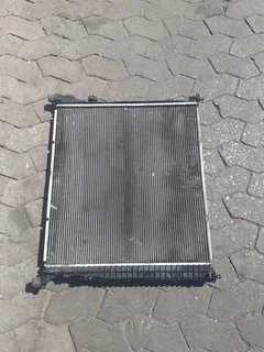 Mercedes Benz Gle X292 Ml W166 Gls Gl Amg 63 2019 V8 5.5 Radiator A0995004803 A1665000603 Available