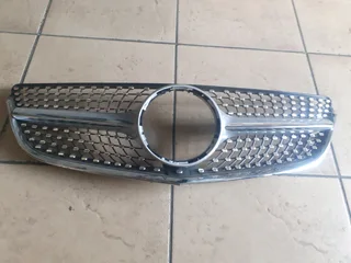 Mercedes Benz E-class W207 Front Diamond Grill Available