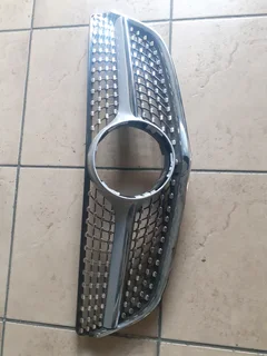 MERCEDES BENZ E-CLASS W207 FRONT DIAMOND GRILL AVAILABLE