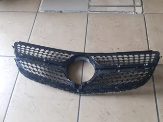 MERCEDES BENZ E-CLASS W207 FRONT DIAMOND GRILL AVAILABLE