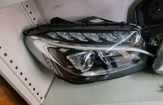 MERCEDES BENZ C-CLASS W205 SINGLE XENON HEADLIGHTS AVAILABLE