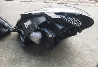 MERCEDES BENZ C-CLASS W204 FACE-LIFT XENON HEADLIGHTS AVAILABLE