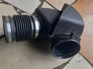 Bmw 1-series 3-series F20 F21 F30 F31 F80 2015-2018 2.0l Air Filter Intake Resonator Box Available