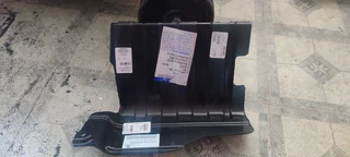 2018 Hyundai Grand i10 1.0 front splash trays