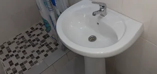 SPACIOUS OUTBUILDING FOR RENT IN UNIT 9 PHOENIX . HOPEVALE PLACE. Unit 9.