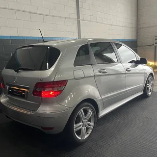2011 MERCEDES-BENZ B 200 CDI A/T