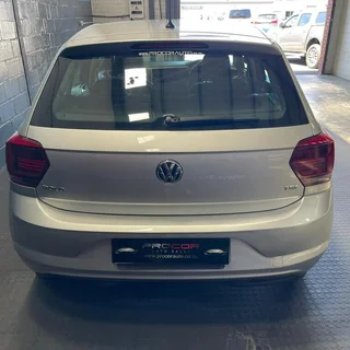 2018 VOLKSWAGEN POLO 1.0 TSI TRENDLINE