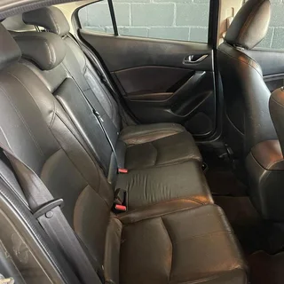 2018 MAZDA MAZDA3 1.6 DYNAMIC 5DR A/T