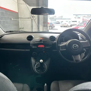 2012 MAZDA MAZDA2 1.3 DYNAMIC 5Dr