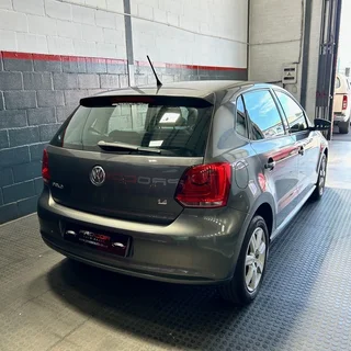 2011 VOLKSWAGEN POLO 1.4 COMFORTLINE 5DR