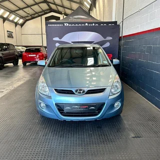 2010 HYUNDAI i20 1.4