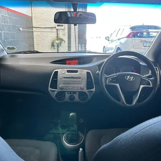 2010 HYUNDAI i20 1.4