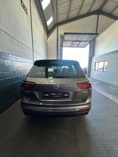 2019 VOLKSWAGEN TIGUAN 2.0 TDI COMFORTLINE 4/MOT DSG