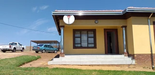 Gutters stainless steel &amp; Pillars cover stainless steel