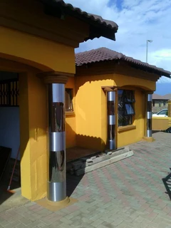 Gutters stainless steel&amp; pillars cover