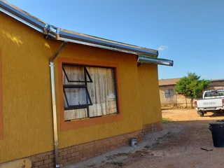 Gutters stainless steel&amp; pillars cover