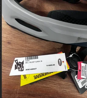 BELL MTB FULL FACE HELMET NEW WITH TAGS