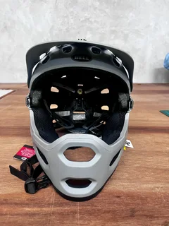 BELL MTB FULL FACE HELMET NEW WITH TAGS
