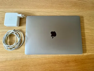 MacBook Pro 2017 (with new battery) 13inch - 8GB RAM, 250GB