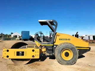 Bomag BW212 D-40	 Roller - 2006