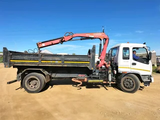Isuzu FTR 800 Tipper with Fassi F80 - 2008