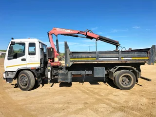 Isuzu FTR 800 Tipper with Fassi F80 - 2008