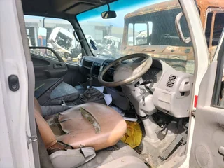 Toyota Dyna 7-105 - Breaking for Parts