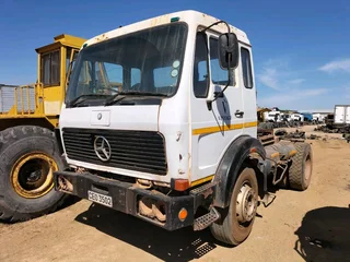 Mercedes Benz - 1924 Breaking for Parts