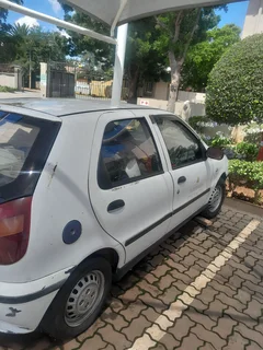 2000 Fiat Palio Other