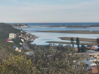 Prime Vacant Stand with Panoramic Sea Views Amsterdamhoek, Port Elizabeth. Approved Building Plans.