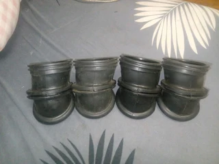 Kawasaki GPZ900 ZX1100 carb boots oem 14073-1273 and 14073-1274 new.whatsapp 0760573425