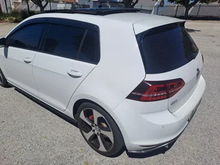 2015 Volkswagen Golf Hatchback