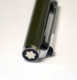 You don&#39;t see them often, Montblanc 780 Pen with new refill.