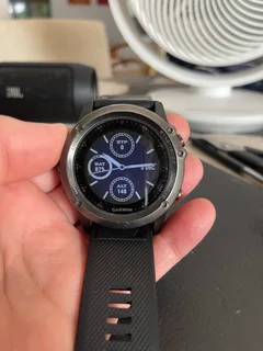 Garmin Fenix 3 great watch, it is the ultimate outdoor enthusiast&#39;s activity tracker.