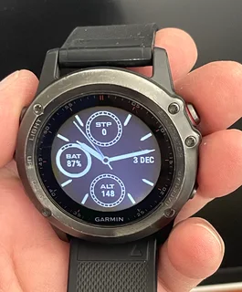 Garmin Fenix 3 great watch, it is the ultimate outdoor enthusiast&#39;s activity tracker.