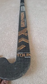 Gryphon Tour Samurai G25 hockey stick