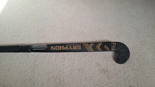 Gryphon Tour Samurai G25 hockey stick