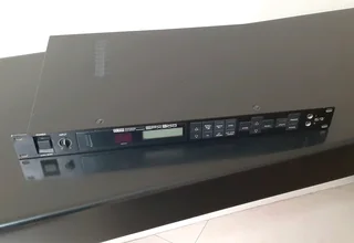 Yamaha SPX 900 Professional Multi- Effect Processor.