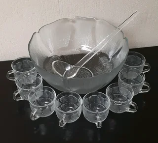 Arcoroc Fleur glass punch bowl with ladle and 8 glasses.