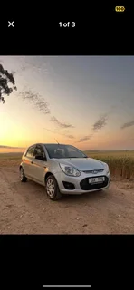 2015 Ford Figo Hatchback