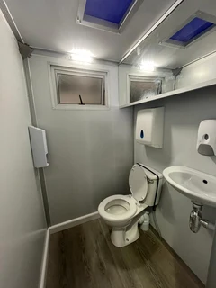 VIP Toilets hire