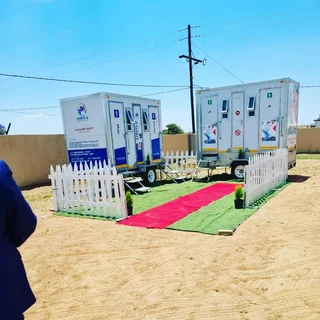 VIP Toilets hire