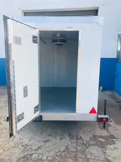 Mobile freezer for hire
