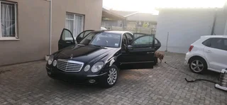 2007 Mercedes Benz e200