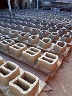 Tarring, Retaining Walls